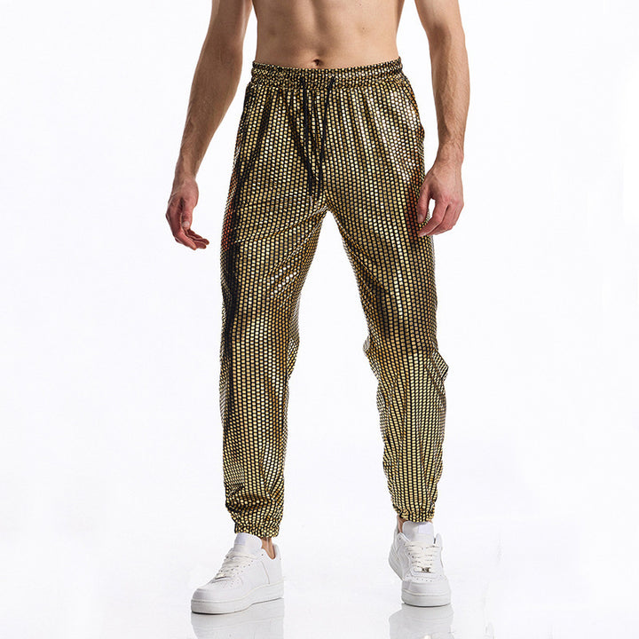 Herrns andningsbara joggingsbyxor med modern prickdesign Mirla-Eva Jonsson