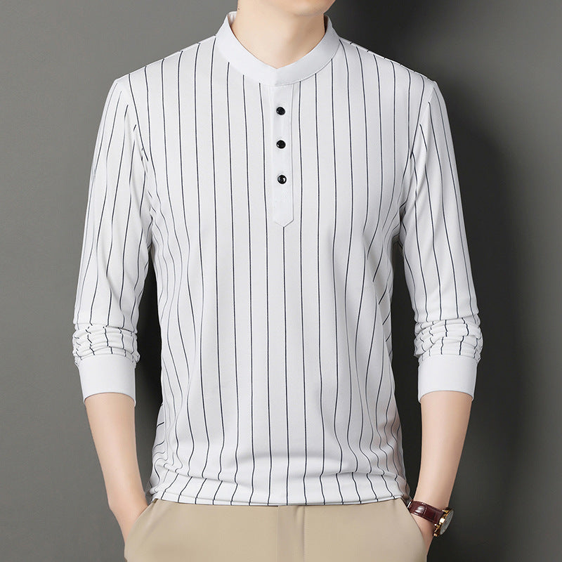 Herrpoloshirt med elegant randmönster och högkvalitativ knappslå Mirla-Eva Jonsson