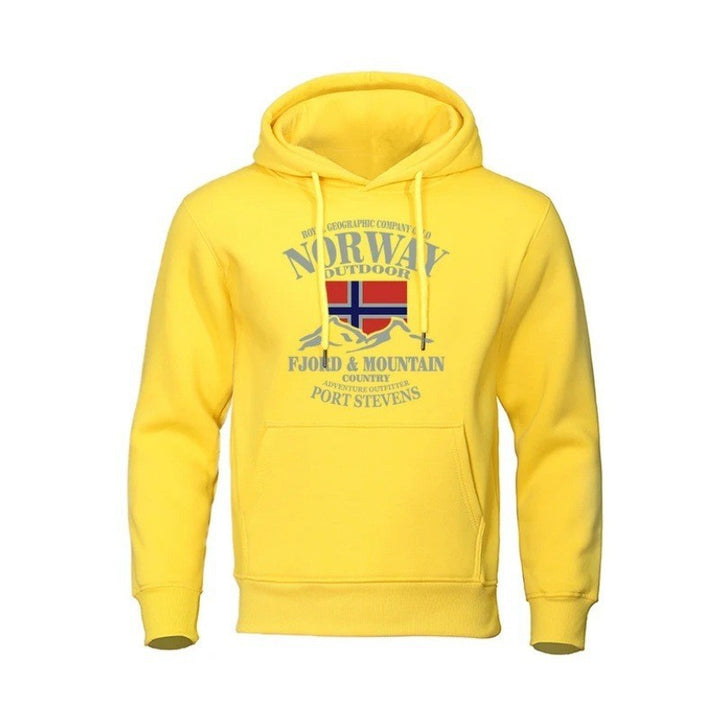 Hoodie för män med slående utomhustryck och bekväm passform Mirla-Eva Jonsson