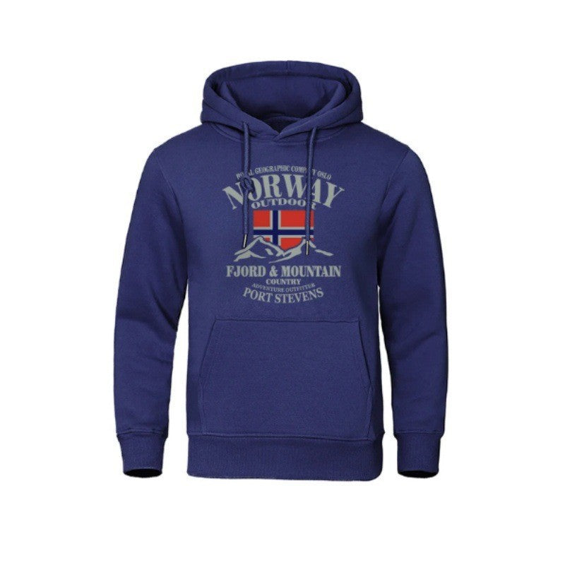 Hoodie för män med slående utomhustryck och bekväm passform Mirla-Eva Jonsson