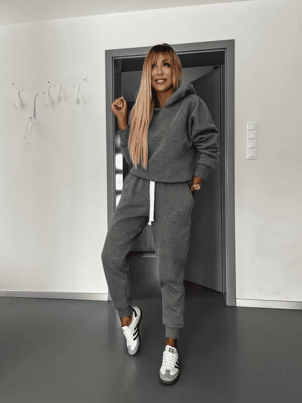 Hoodie och Sweatpants Set | Bekväm | Dragsko | Sweat Set | Joggerset för kvinnor-Eva Jonsson