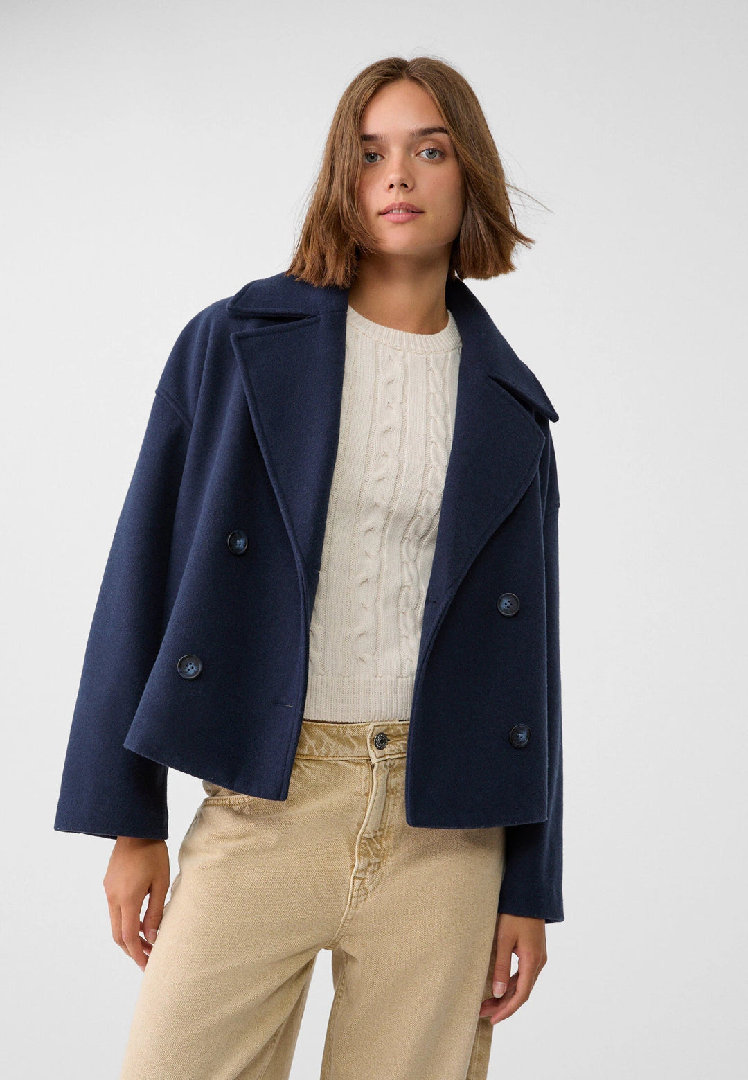 Jacka i ullblandning - Oversized - Dubbelknäppt - Kort ulljacka - Ullkappa för dam-Eva Jonsson