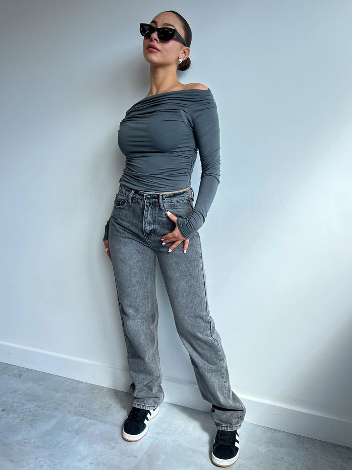 Jeans med hög midja | Slitna | Grå | Jeans med Raka Ben | Damjeans-Eva Jonsson