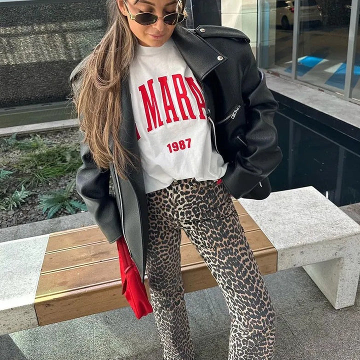 Jeans med leopardtryck - raka ben - stretch - löst sittande jeans - Damjeans-Eva Jonsson