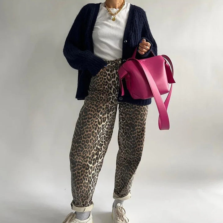 Jeans med leopardtryck - raka ben - stretch - löst sittande jeans - Damjeans-Eva Jonsson