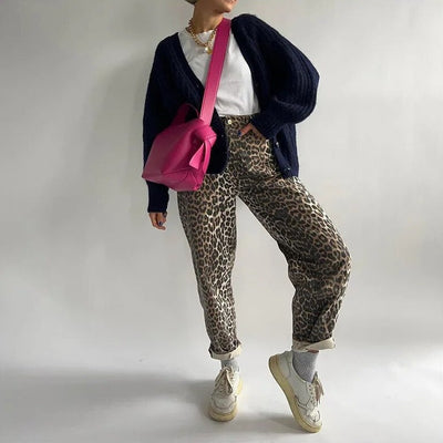 Jeans med leopardtryck - raka ben - stretch - löst sittande jeans - Damjeans-Eva Jonsson