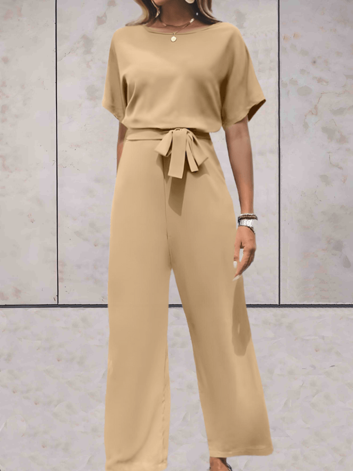 Jumpsuit med vida ben - Elegant kortärmad sommardress för damer med bälte-Eva Jonsson