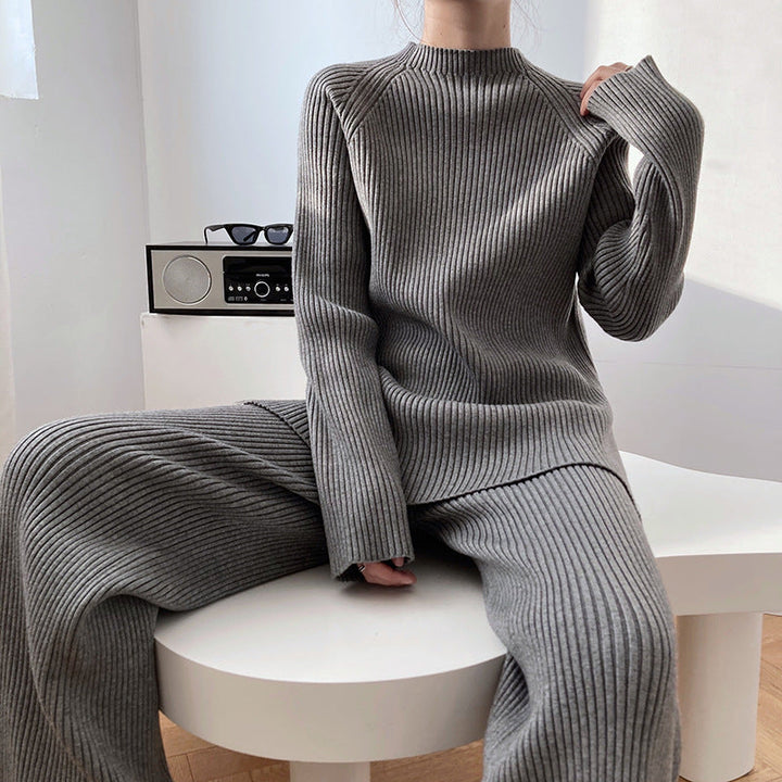 Knitted Co-Ord - Tvådelat Set med Ribbstickade Loungekläder för Kvinnor-Eva Jonsson