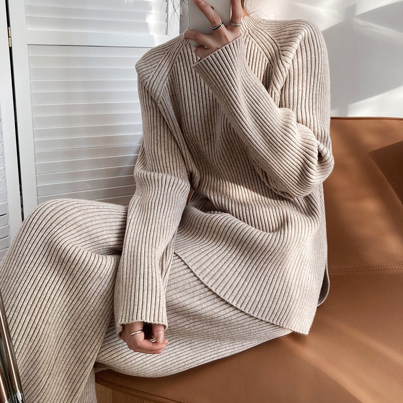 Knitted Co-Ord - Tvådelat Set med Ribbstickade Loungekläder för Kvinnor-Eva Jonsson