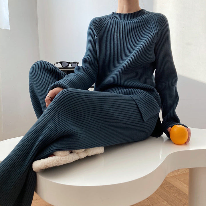 Knitted Co-Ord - Tvådelat Set med Ribbstickade Loungekläder för Kvinnor-Eva Jonsson