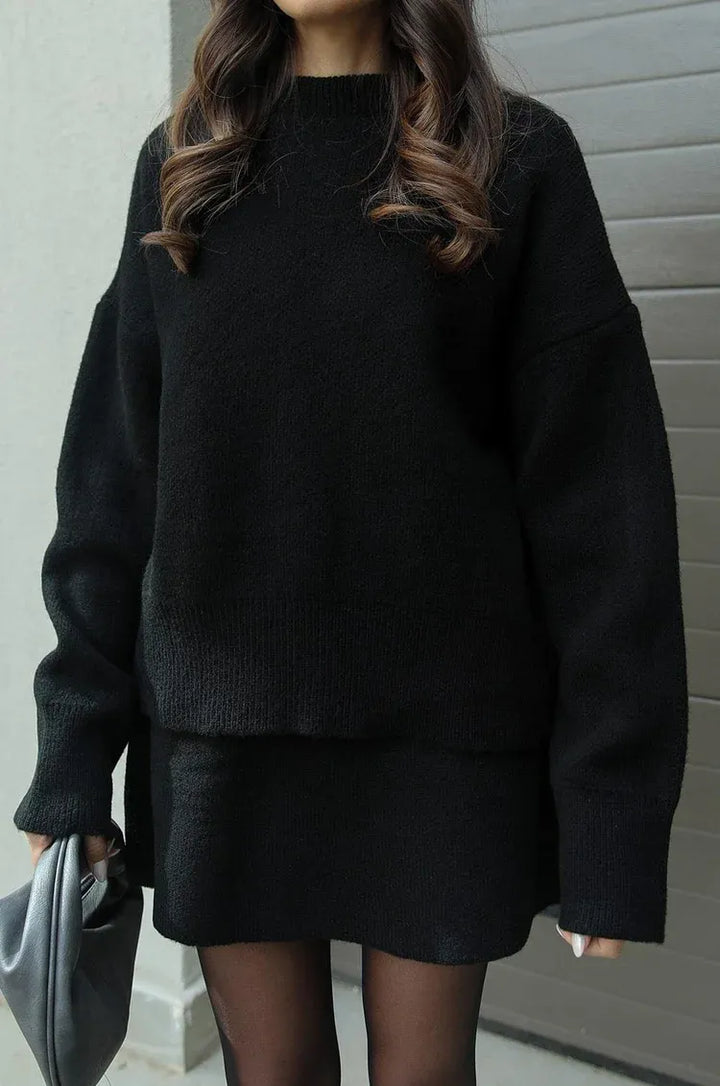 Knitted Co-Ord - Tvådelat set med minikjol och tröja för kvinnor-Eva Jonsson