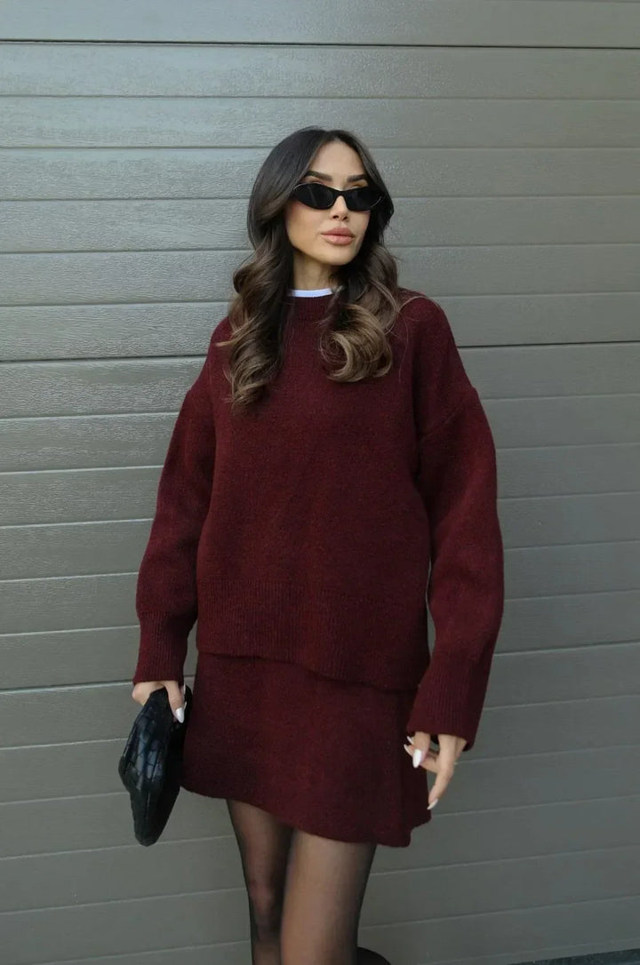 Knitted Co-Ord - Tvådelat set med minikjol och tröja för kvinnor-Eva Jonsson