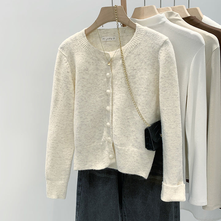 Kvindors Mysig Cardigan med Fin Knapdesign Mirla-Eva Jonsson
