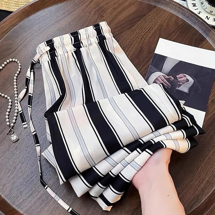 Kvinna Elegant och Bekväm Randig Culotte Shorts Mirla-Eva Jonsson