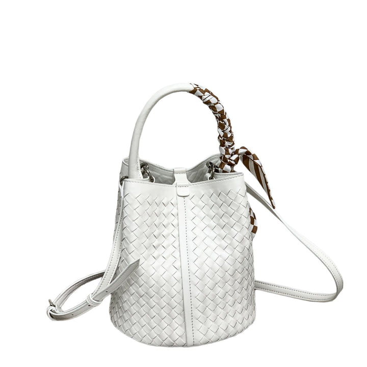 Kvinna Handgjord Flätad Bucket Bag Mirla-Eva Jonsson