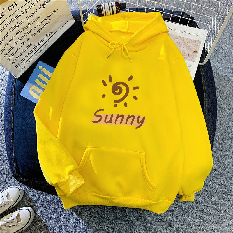 Kvinna Hoodie med Sunny Graphic Mirla-Eva Jonsson