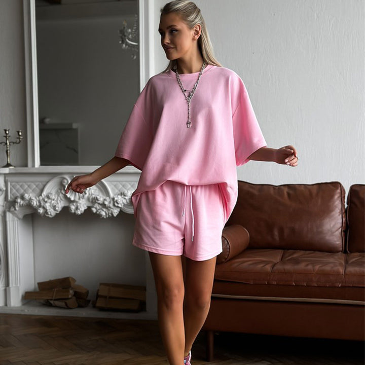 Kvinna Lätt Tvådelad Set bestående av oversized T-Shirt och Shorts Mirla-Eva Jonsson