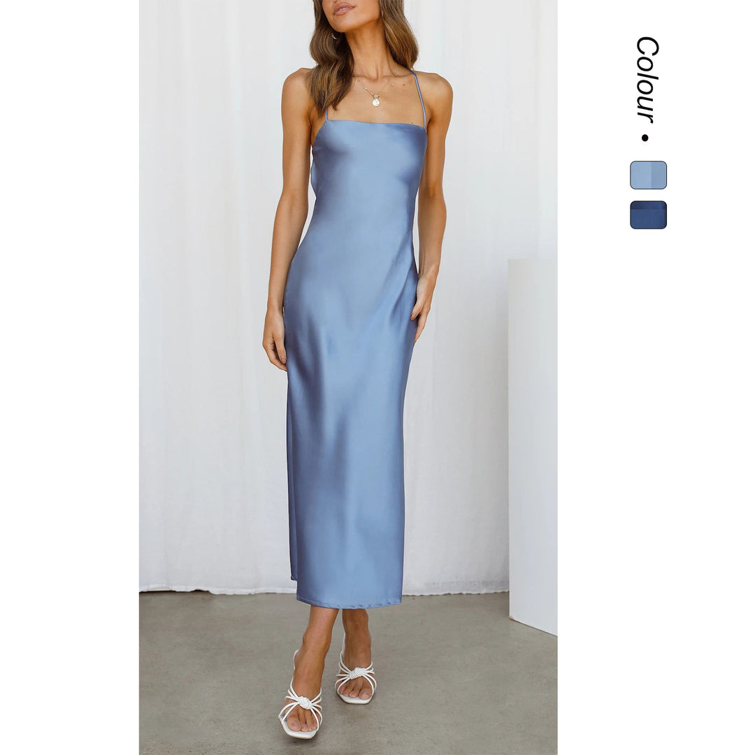Kvinna Satin Maxi Klänning med Spaghetti Remmar och Elegant Snitt Mirla-Eva Jonsson