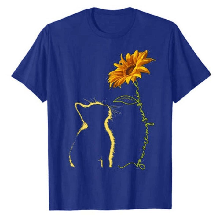 Kvinna T-shirt med kreativ katt och solros motiv Mirla-Eva Jonsson