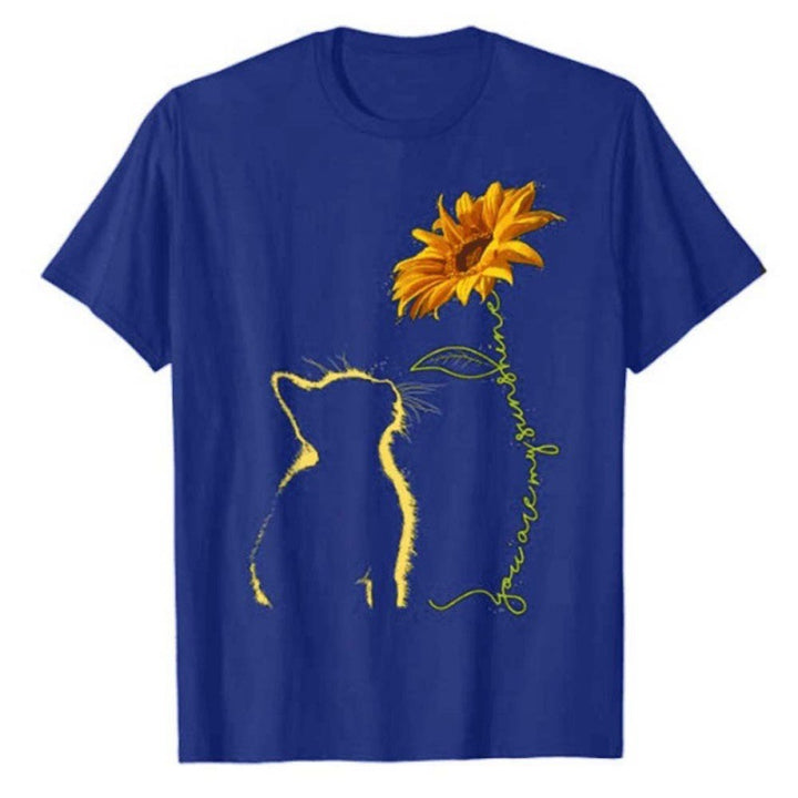 Kvinna T-shirt med kreativ katt och solros motiv Mirla-Eva Jonsson