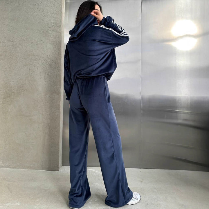 Kvinna Track Suit Mirla-Eva Jonsson