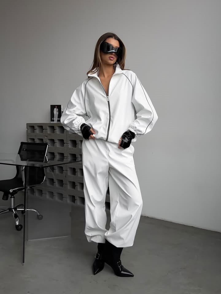 Kvinna Track Suit Mirla-Eva Jonsson