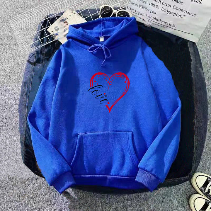 Kvinnas hoodie med kreativ hjärttryck och mjukt innerfoder Mirla-Eva Jonsson