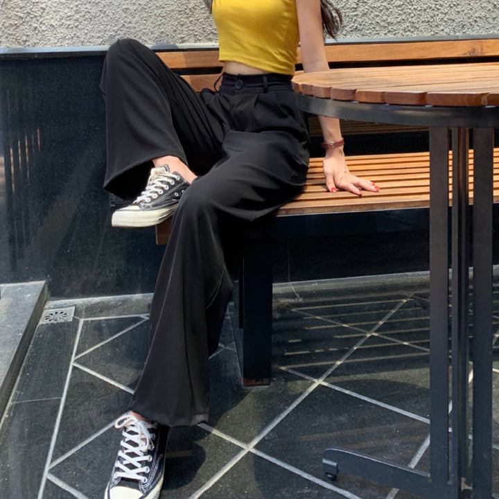 Kvinno Cropped Långärmad Skjorta med Bred Skär ärmar och Elegant Silhuett-Eva Jonsson