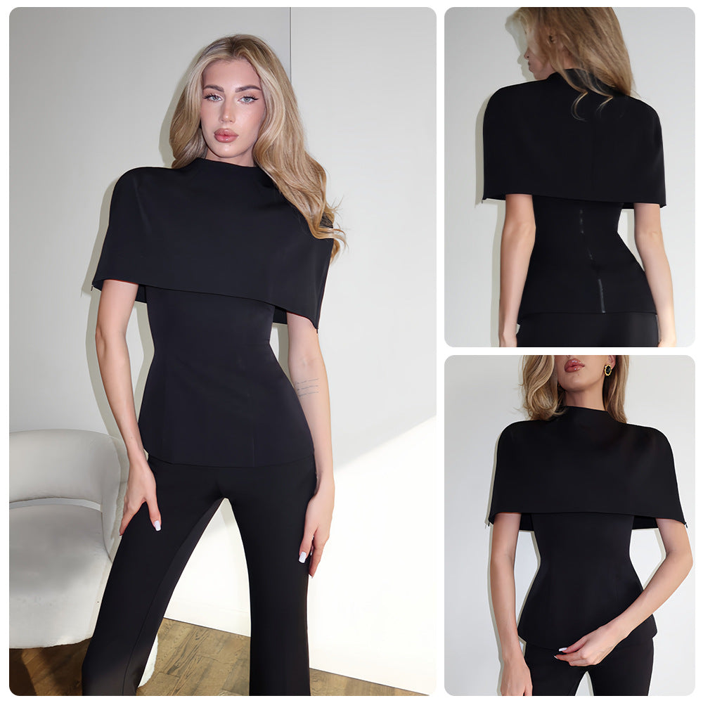 Kvinno Elegant Topp med Stilig Capekrage och Fitted Design-Eva Jonsson