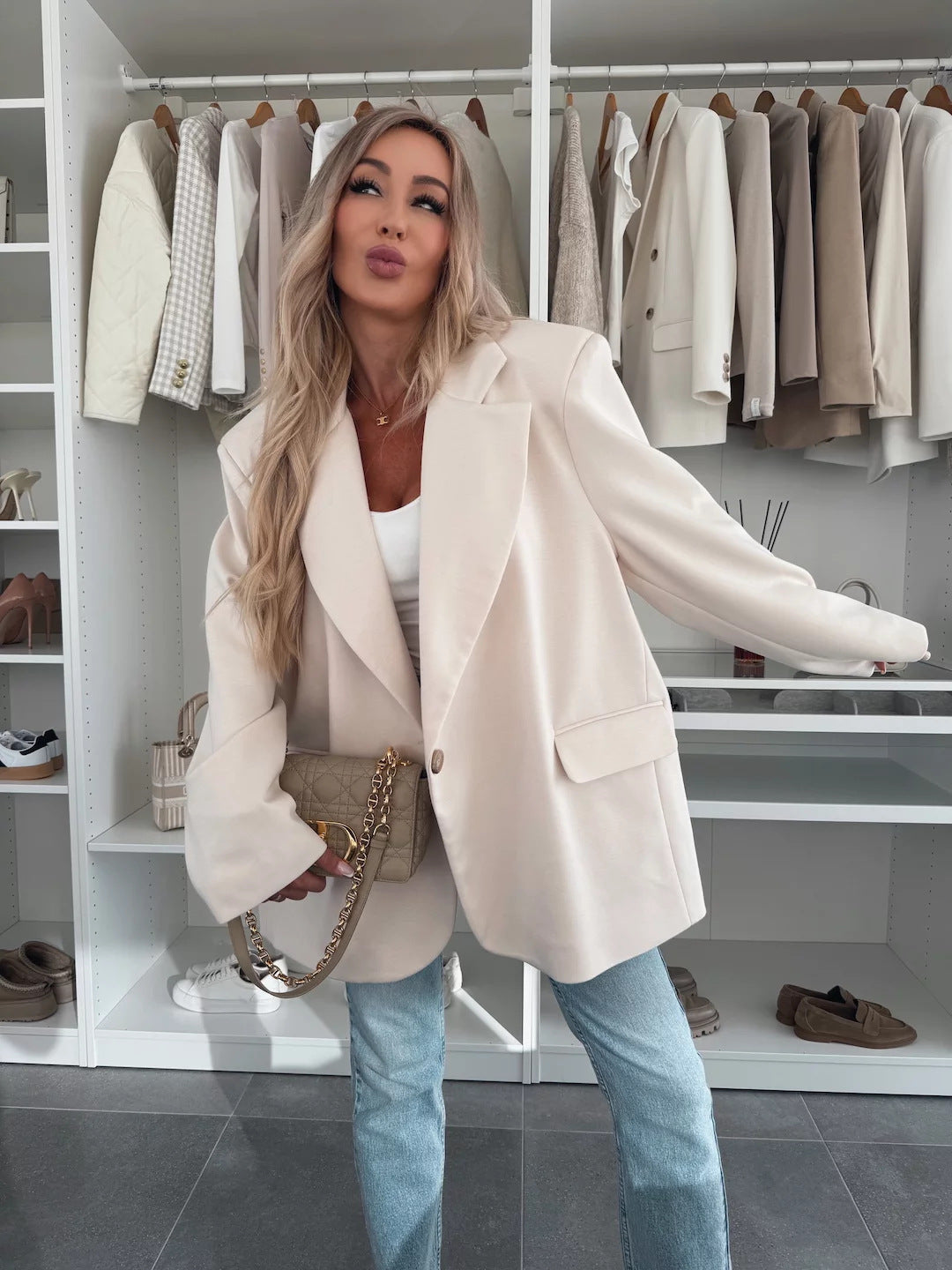 Kvinno Oversized Blazer med praktiska fickor och modet snitt Mirla-Eva Jonsson