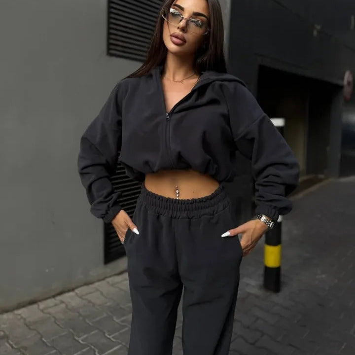 Kvinno Urban Oversized Jumpsuit med Huva Mirla-Eva Jonsson