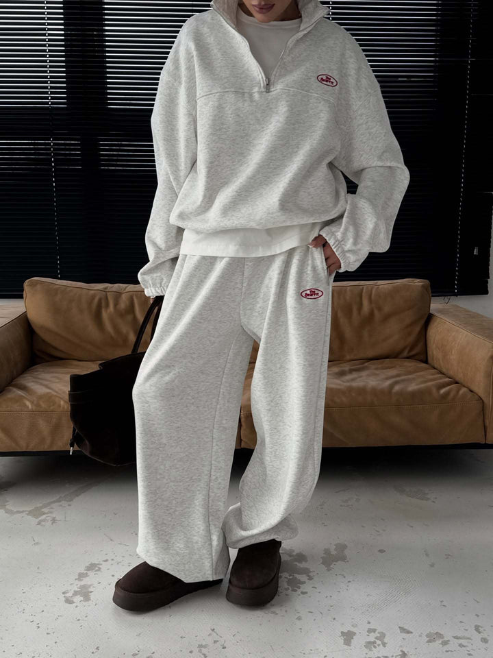 Kvinno avslappnad hoodie med halv dragkedja och vida ben Mirla-Eva Jonsson