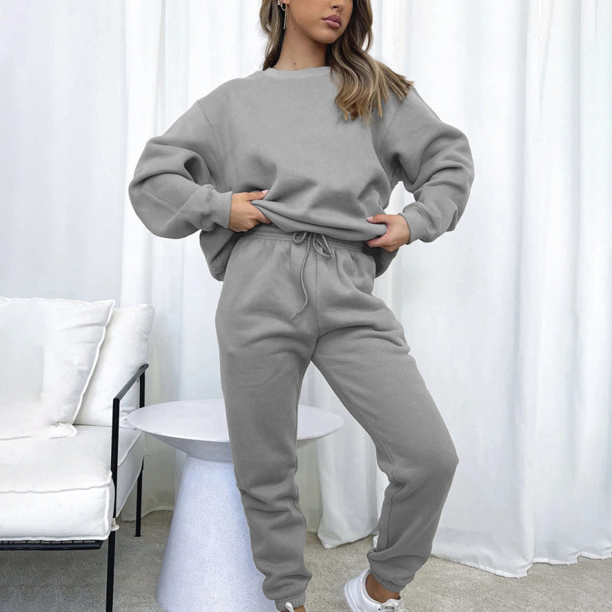 Kvinno bekväm feel-good joggingdräkt med avslappnad passform och elastisk midja Mirla-Eva Jonsson