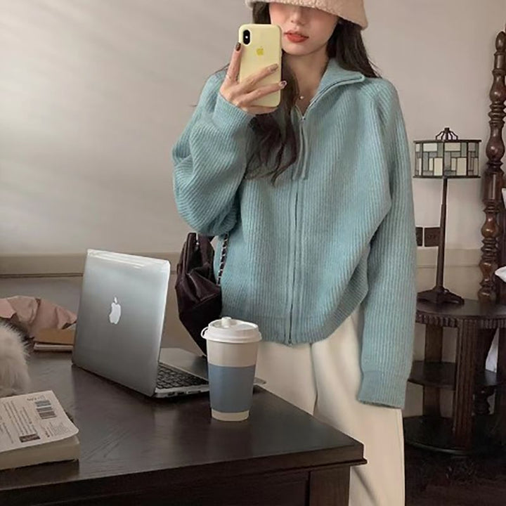 Kvinno cardigan med asymmetrisk dragkedja Mirla-Eva Jonsson