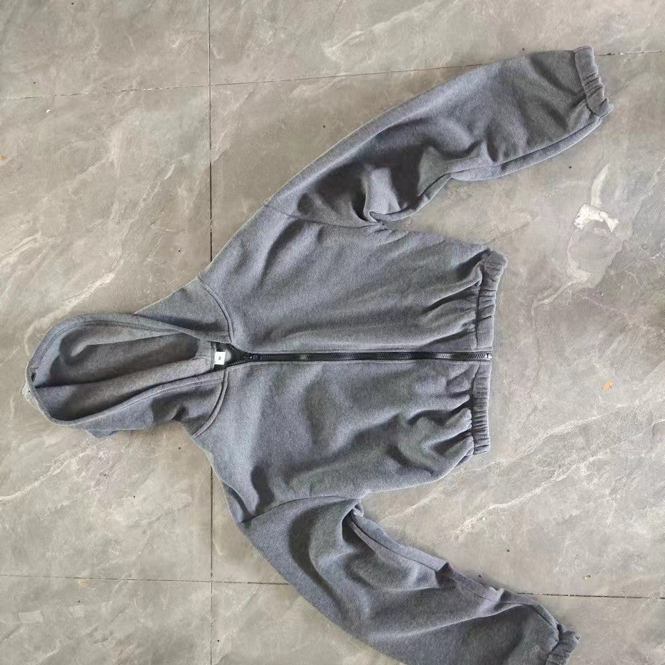 Kvinno cropped hoodie jacka med full dragkedja och avslappnad passform Mirla-Eva Jonsson