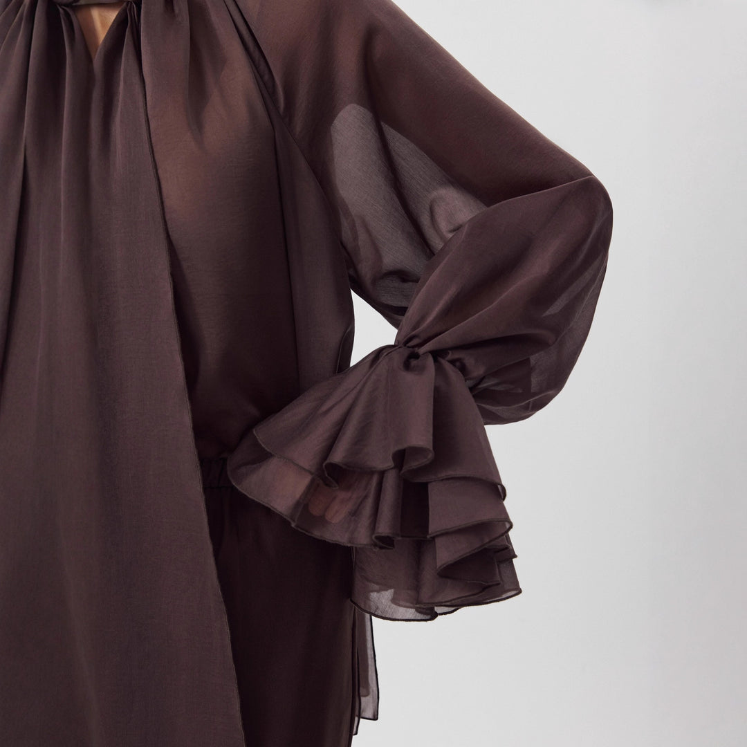 Kvinno luftig blus med rynkor och scarf Mirla-Eva Jonsson