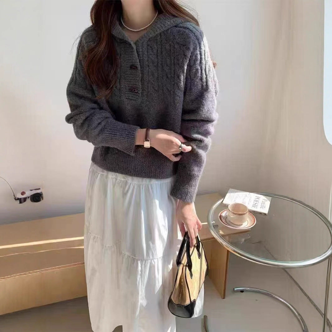 Kvinno stickad pullover med stor krage Mirla-Eva Jonsson