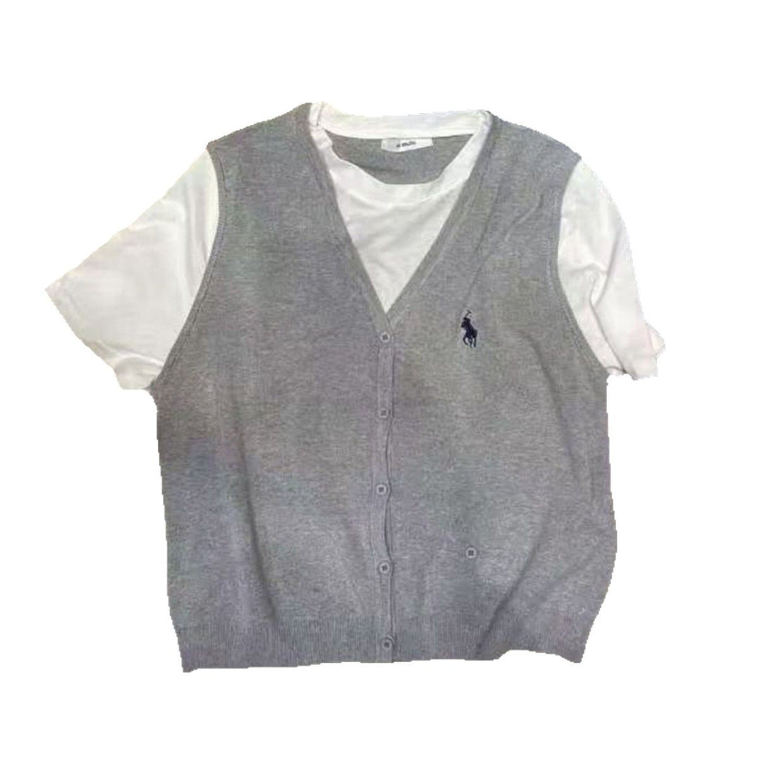 Kvinno stickad väst med V-ringning Mirla-Eva Jonsson
