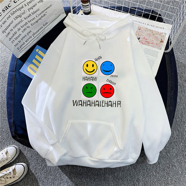 Kvinnohoodie med glad emoji-design Mirla-Eva Jonsson