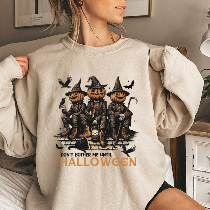 Kvinnohoodie med säsongens Halloween-motiv och komfortabel passform Mirla-Eva Jonsson
