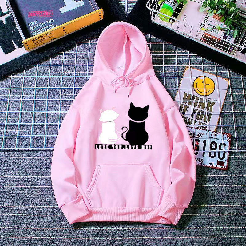 Kvinnohoodie med söt kattdesign och avslappnad passform Mirla-Eva Jonsson