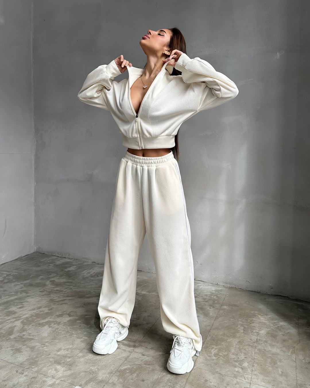 Kvinnor Avslappnad Loungewear Set med Huva och Lös Passform Mirla-Eva Jonsson