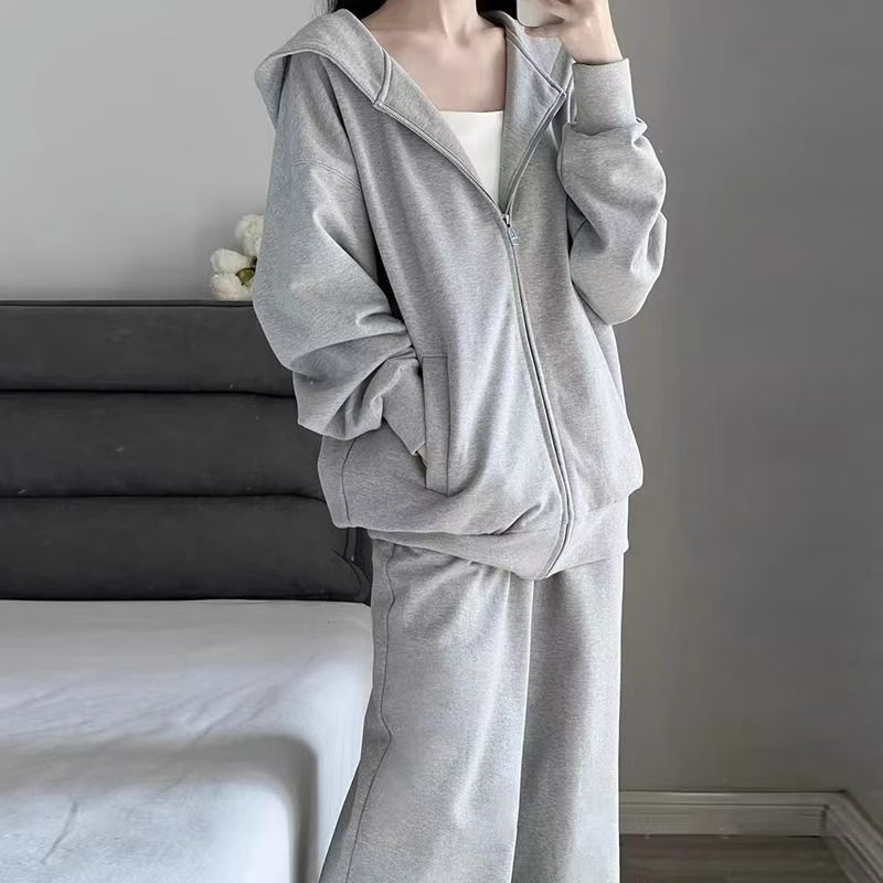 Kvinnor Bekväm Oversized Träningsdräkt med Huva och Sidofickor Mirla-Eva Jonsson