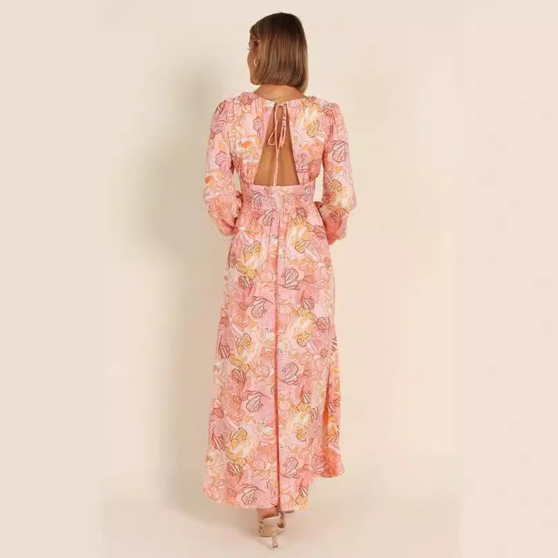 Kvinnor Blommönster Sommardress med djup V-hals och puffärmar Mirla-Eva Jonsson