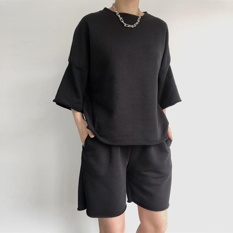 Kvinnor Casual Oversized Fritidsset med Kortärmad Topp och Lösa Shortsen Mirla-Eva Jonsson