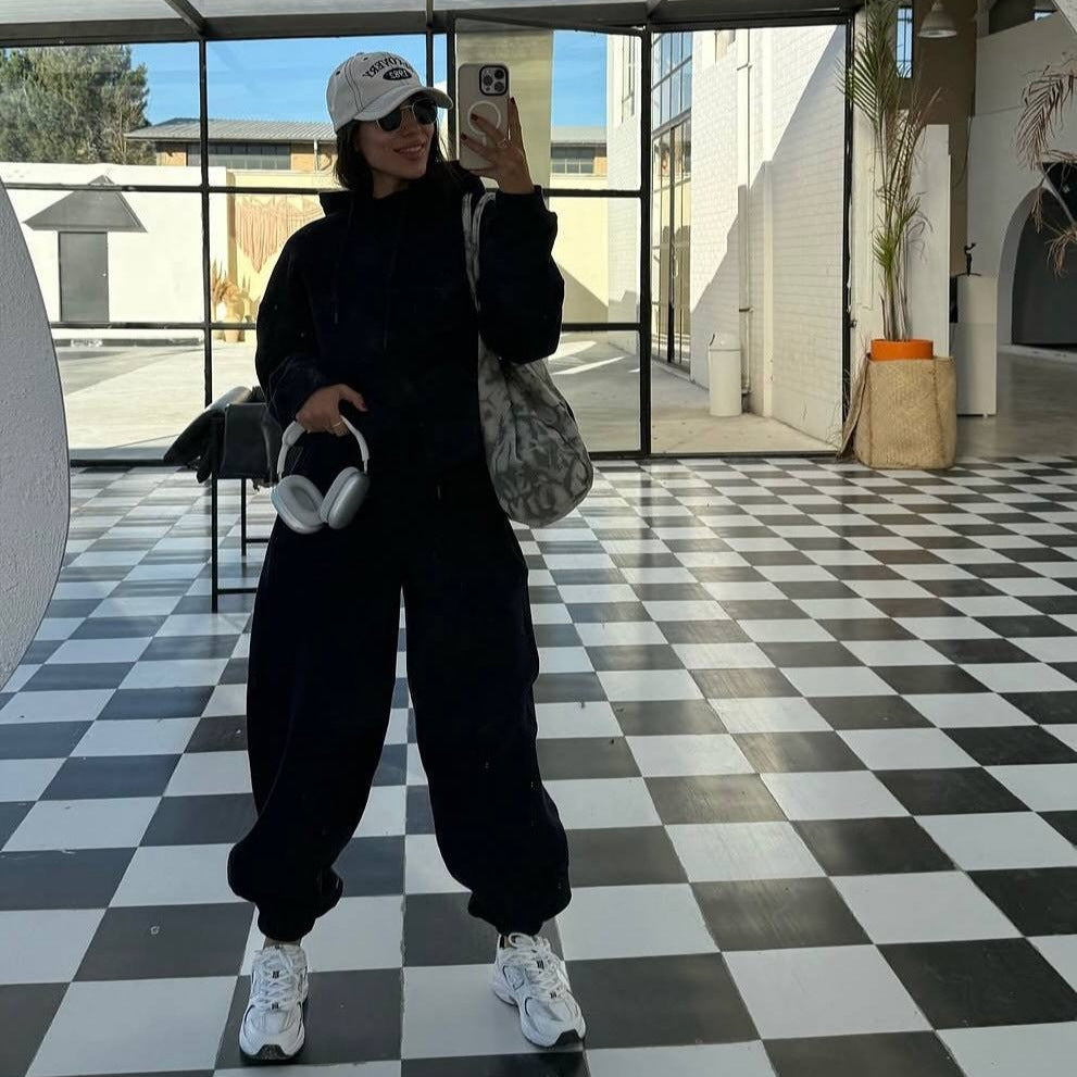 Kvinnor Casual Oversized Hoodie och Joggingbyxor Set Mirla-Eva Jonsson