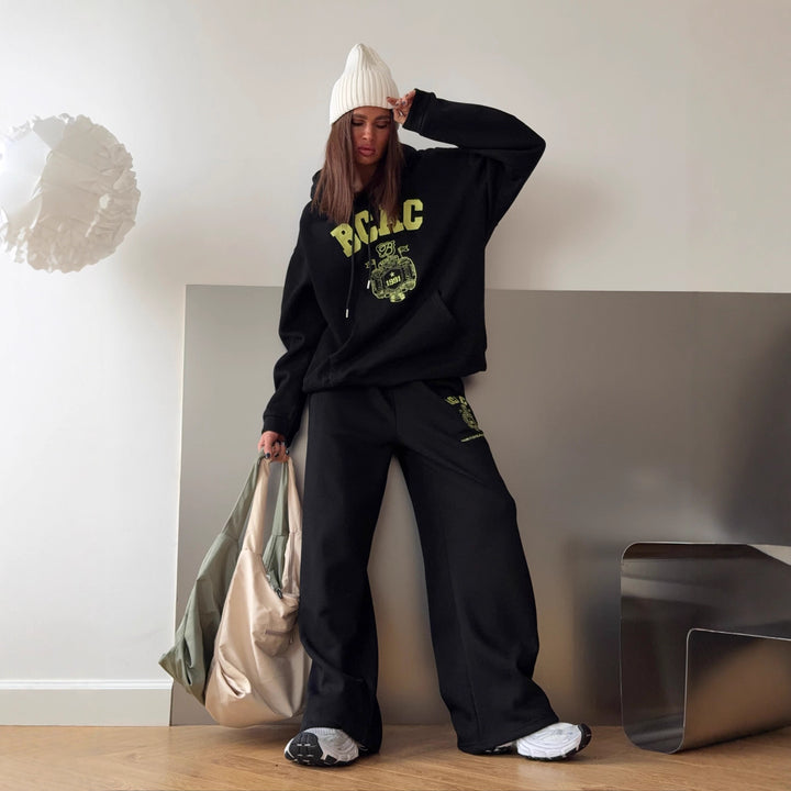 Kvinnor Casual Oversized Tröja och Löst Passande Joggingbyxor Set Mirla-Eva Jonsson