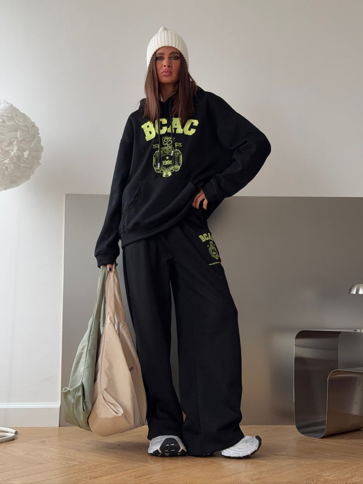 Kvinnor Casual Oversized Tröja och Löst Passande Joggingbyxor Set Mirla-Eva Jonsson