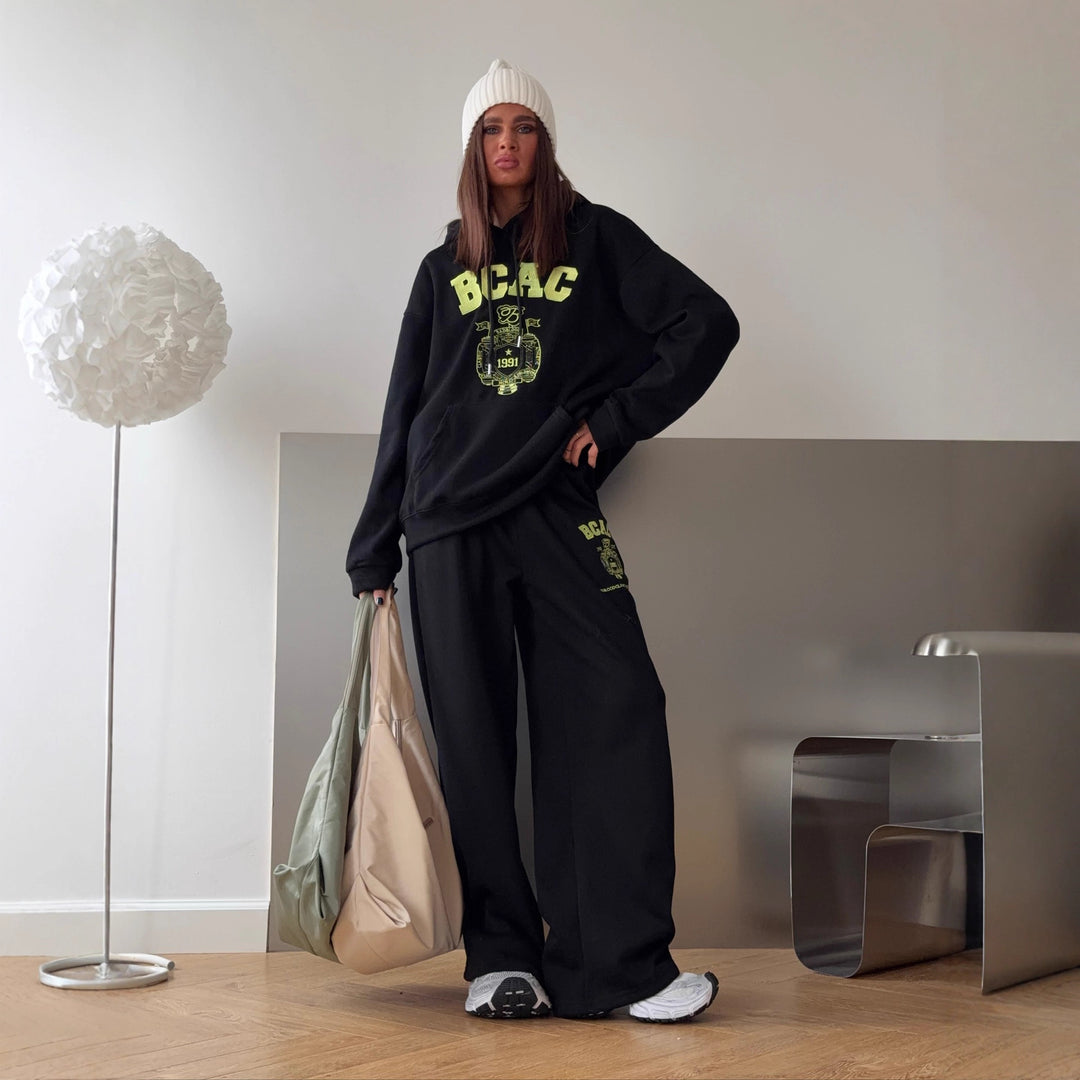 Kvinnor Casual Oversized Tröja och Löst Passande Joggingbyxor Set Mirla-Eva Jonsson