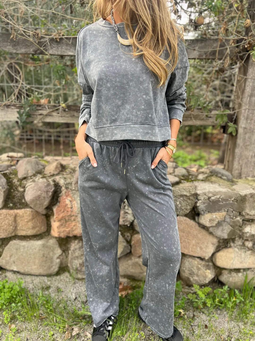 Kvinnor Casual Sweatshirt och Joggingbyxor Set Mirla-Eva Jonsson